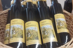 9813cdbe-4115-4ea7-bb21-e1f9a9a5a6bc